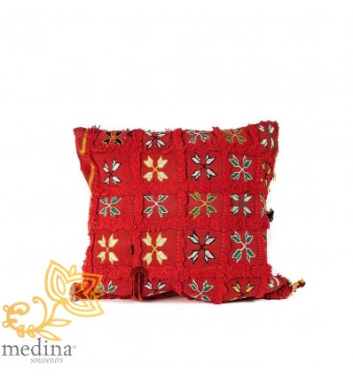 Coussin vintage carré rouge tissé à la main motifs brodés