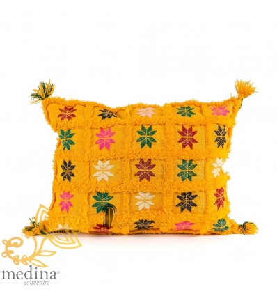 Coussin vintage rectangulaire jaune tissé et brodé main avec ses pompons